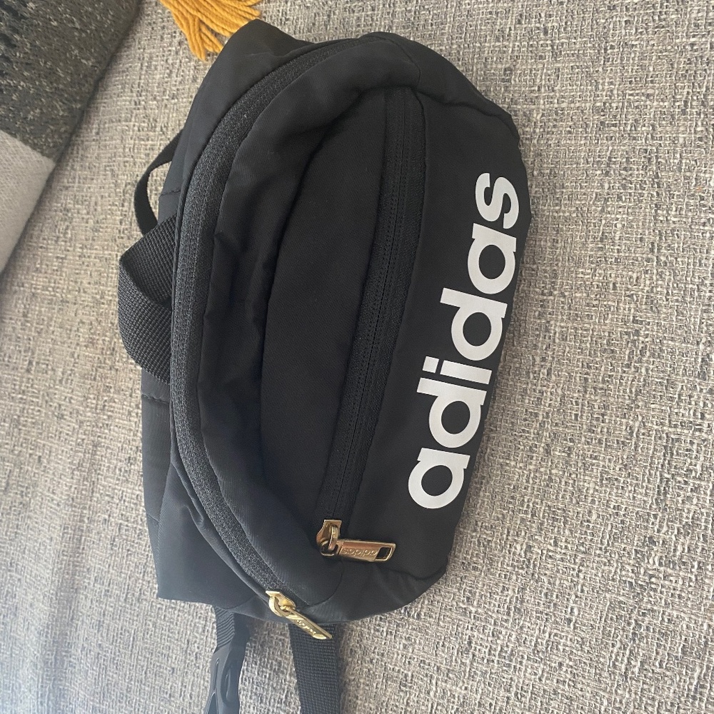 Adidas Crossbody/Waist Fanny Pack
